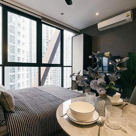 The Scarletz By Rsr Apartamento Kuala Lumpur Exterior foto